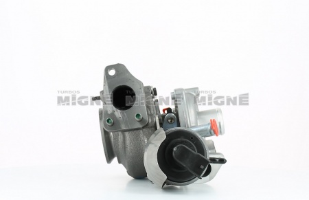 Turbo neuf comprenant :