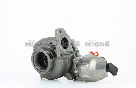 Turbo neuf comprenant :