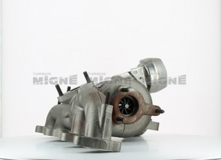 Turbo neuf comprenant :