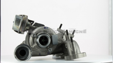 Turbo neuf comprenant :