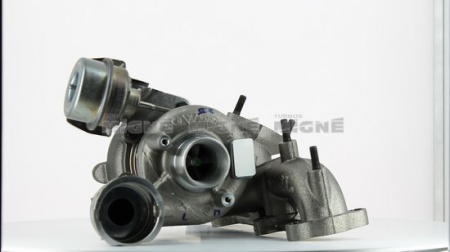 Turbo neuf comprenant :