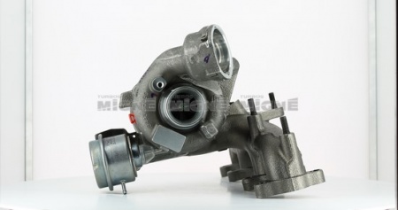 Turbo neuf comprenant :