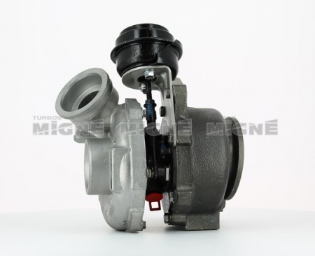 Turbo neuf comprenant :