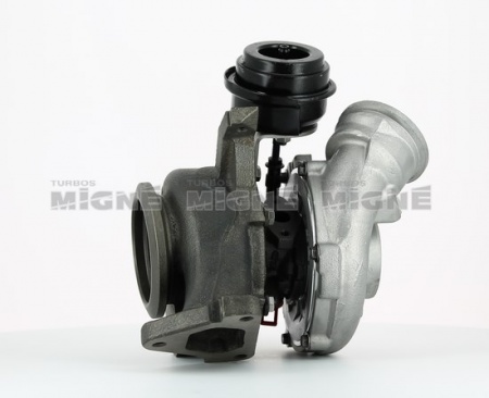 Turbo neuf comprenant :