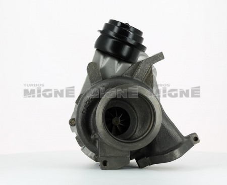 Turbo neuf comprenant :