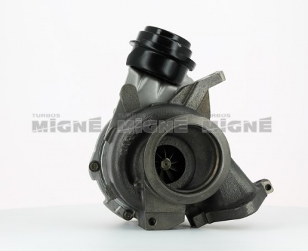 Turbo neuf comprenant :