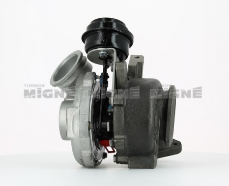 Turbo neuf comprenant :