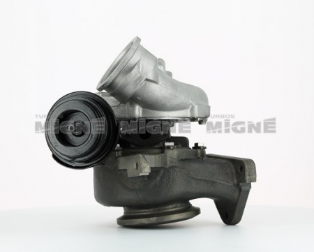 Turbo neuf comprenant :