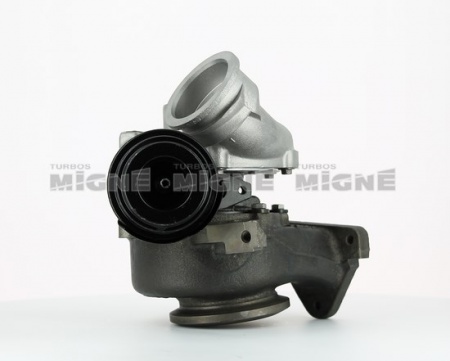 Turbo neuf comprenant :