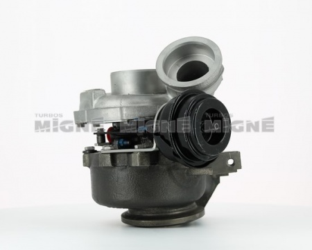 Turbo neuf comprenant :