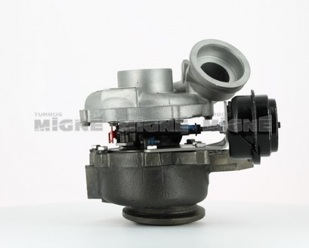 Turbo neuf comprenant :