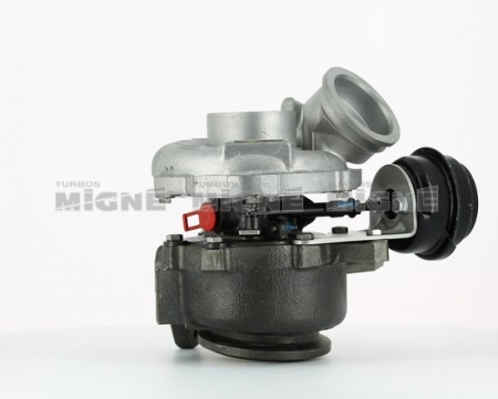 Turbo neuf comprenant :