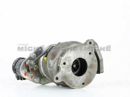 Turbo neuf comprenant :