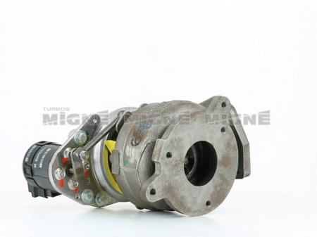 Turbo neuf comprenant :