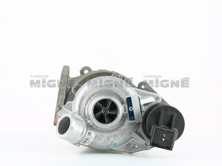 Turbo neuf comprenant :