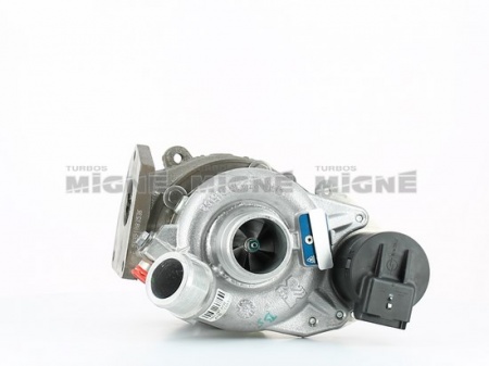 Turbo neuf comprenant :