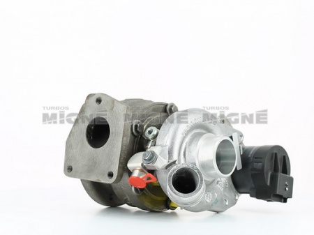 Turbo neuf comprenant :