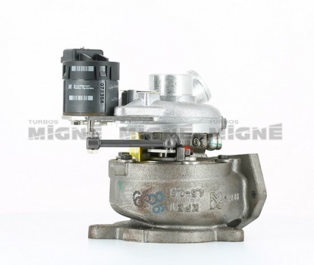 Turbo neuf comprenant :