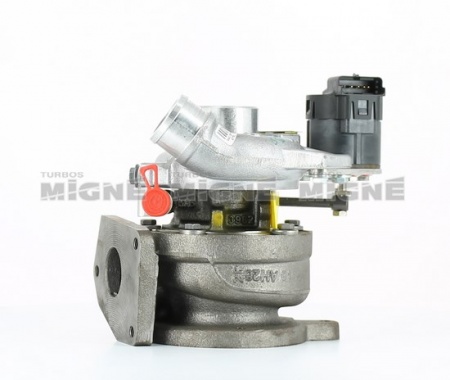 Turbo neuf comprenant :