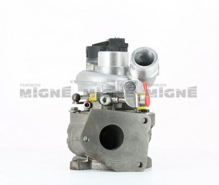 Turbo neuf comprenant :