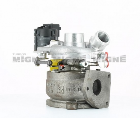 Turbo neuf comprenant :