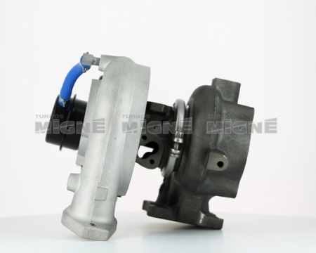 Turbo neuf comprenant :