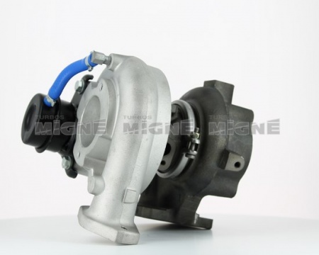 Turbo neuf comprenant :