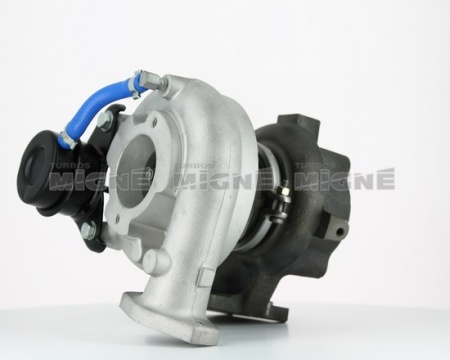 Turbo neuf comprenant :