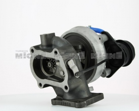 Turbo neuf comprenant :