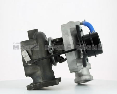 Turbo neuf comprenant :