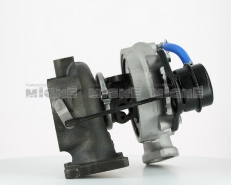 Turbo neuf comprenant :