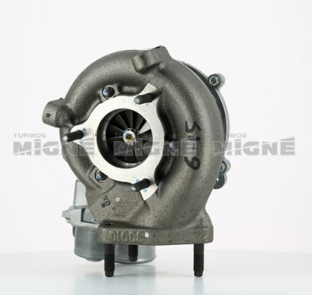 Turbo neuf comprenant :