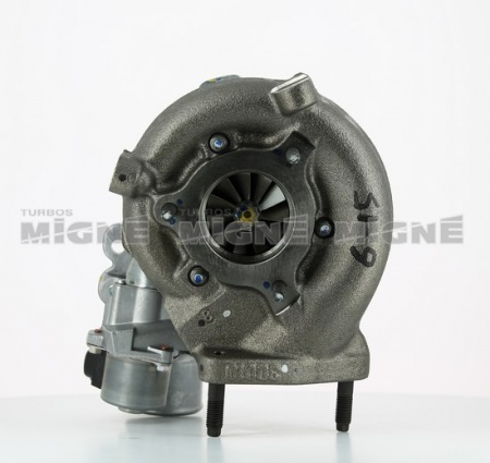 Turbo neuf comprenant :