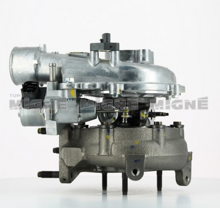 Turbo neuf comprenant :