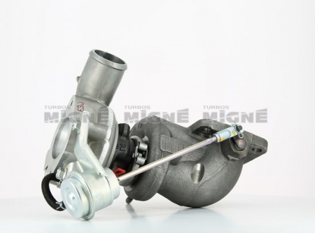 Turbo neuf comprenant :