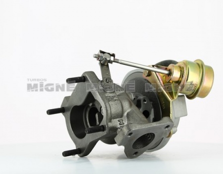 Turbo neuf comprenant :