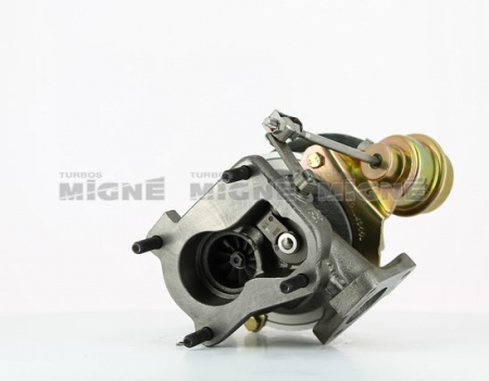 Turbo neuf comprenant :