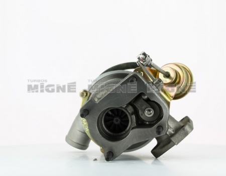 Turbo neuf comprenant :