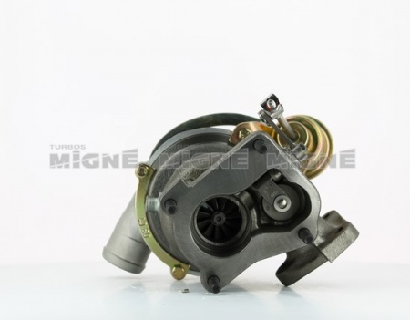 Turbo neuf comprenant :