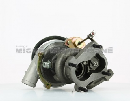 Turbo neuf comprenant :