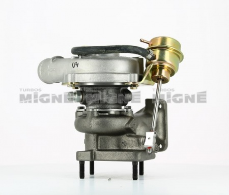 Turbo neuf comprenant :