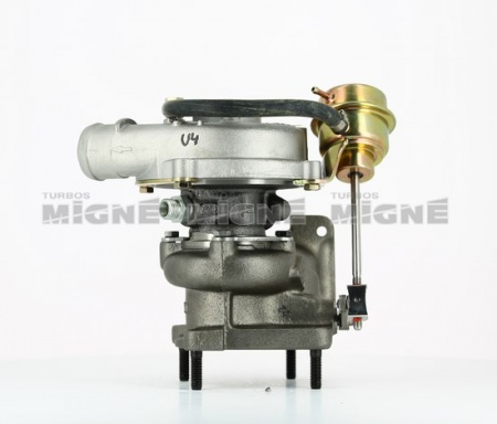 Turbo neuf comprenant :