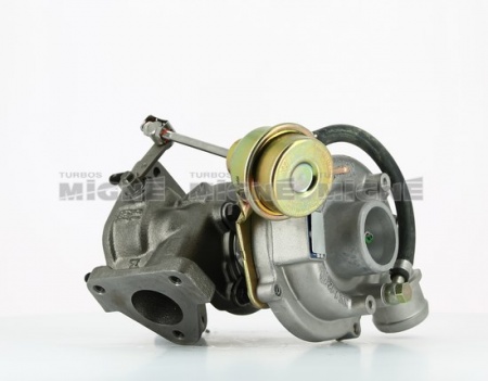 Turbo neuf comprenant :