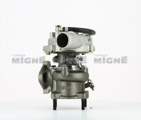 Turbo neuf comprenant :