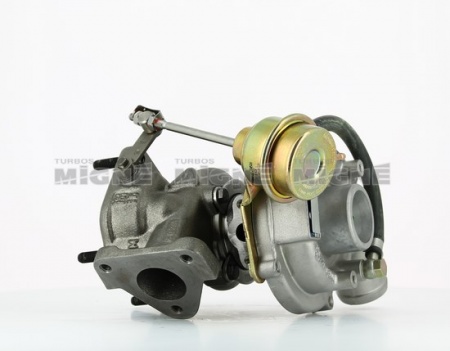 Turbo neuf comprenant :