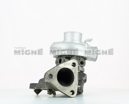 Turbo neuf comprenant :