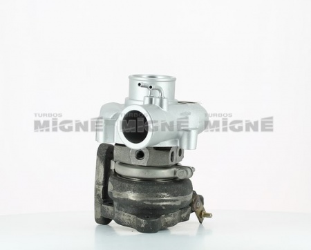 Turbo neuf comprenant :