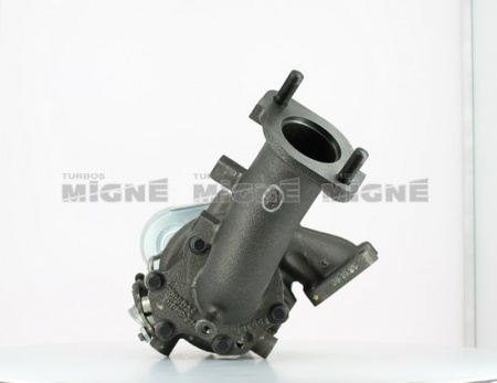 Turbo neuf comprenant :