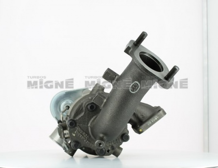 Turbo neuf comprenant :