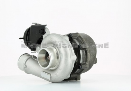 Turbo neuf comprenant :